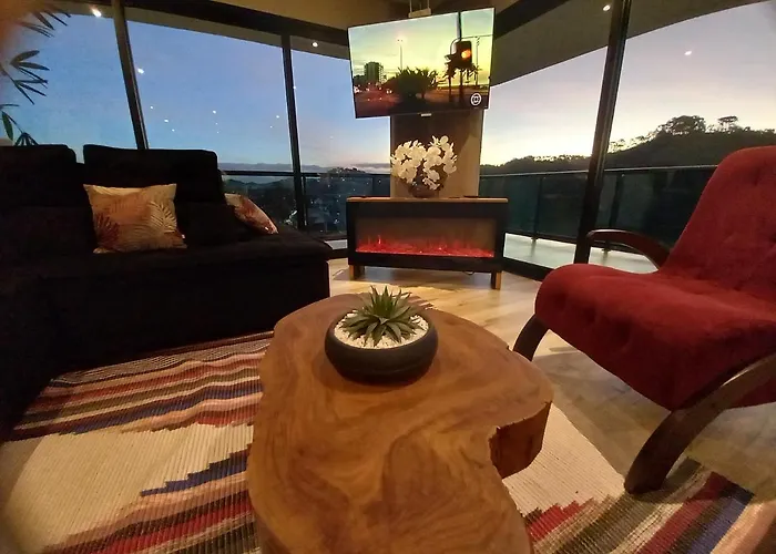 Casa Em Campos Do Jordao Com Bela Vista