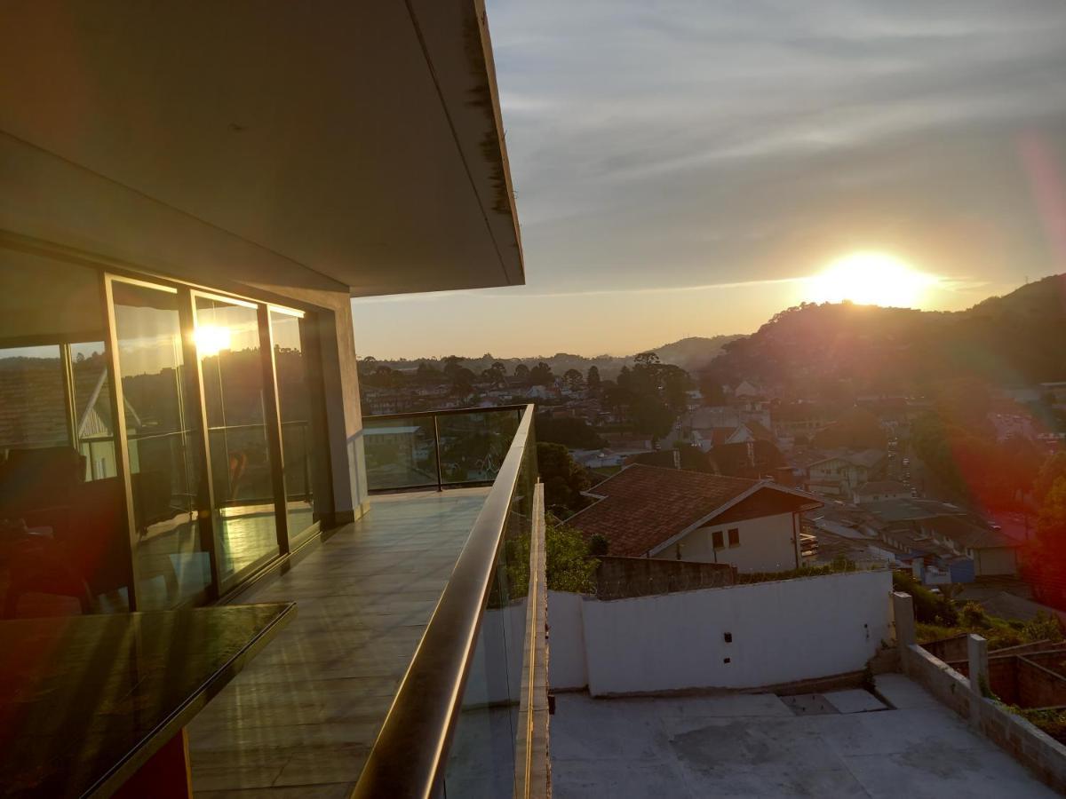 Casa Em Com Bela Vista Campos do Jordao