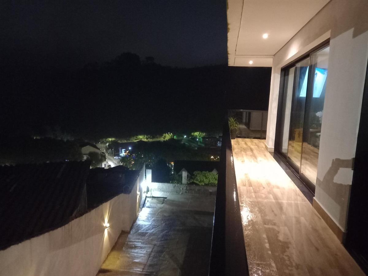 Casa Em Com Bela Vista *
